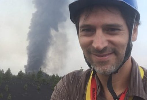 Marc-Antoine Longpré durante su visita a La Palma para estudiar la erupción