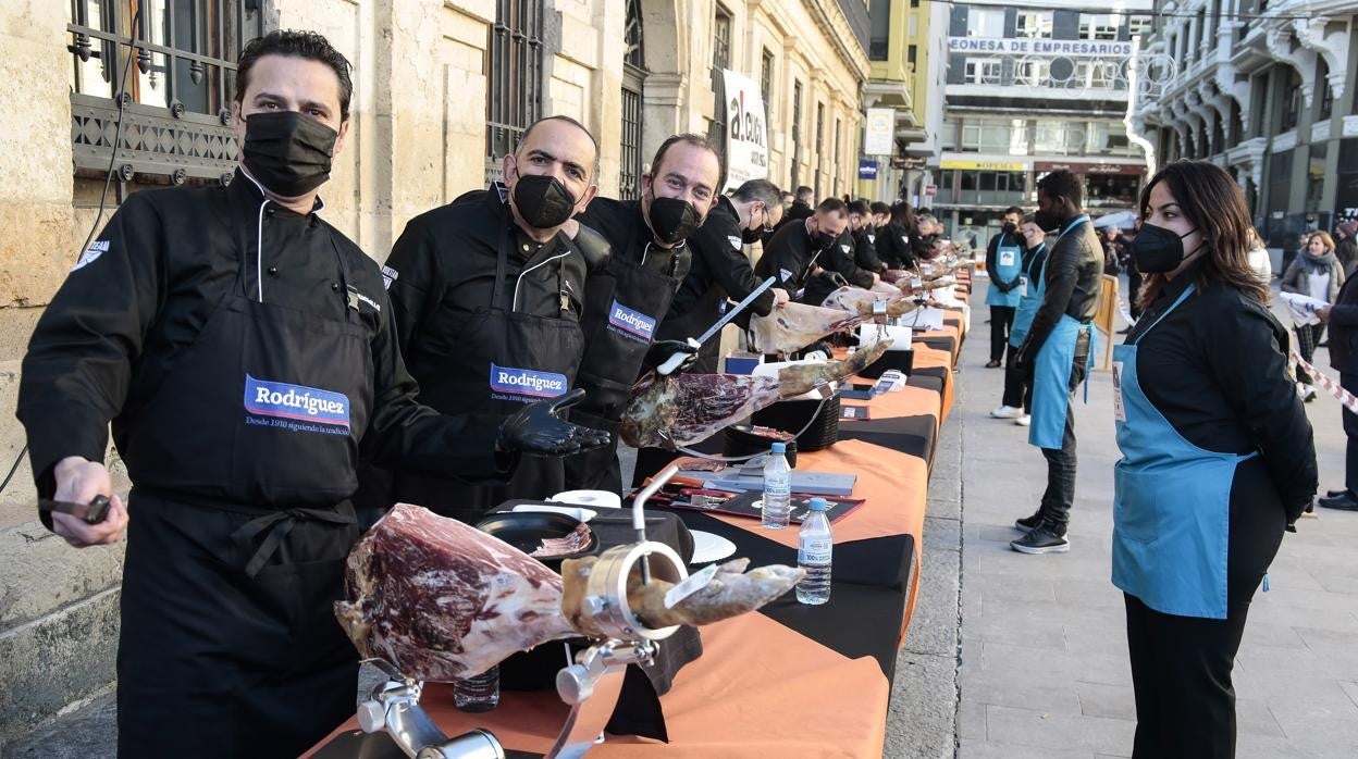 Corte de jamón solidario