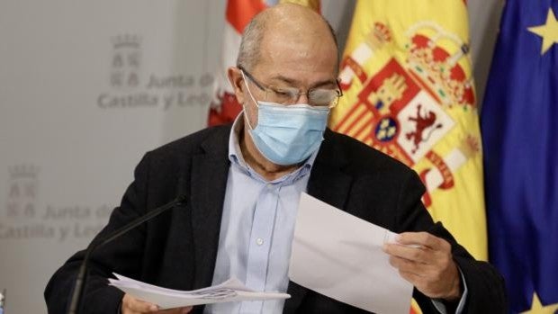 La Junta desiste del pasaporte Covid por «controversias científicas y políticas»