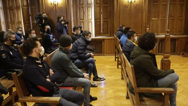 La tripulación del narcosubmarino cazado en Galicia con 3.000 kilos de cocaína admite en el juicio su culpabilidad