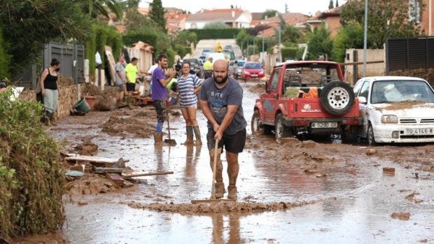 Un estudio encargado por el Ministerio de Defensa alerta de más y continuas inundaciones