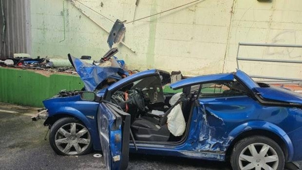 Un hombre muere tras caer con su coche por un puente en la autovía A-3 en Valencia