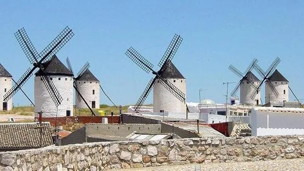 Impulso al turismo en Campo de Criptana, Molina de Aragón y Elche de la Sierra