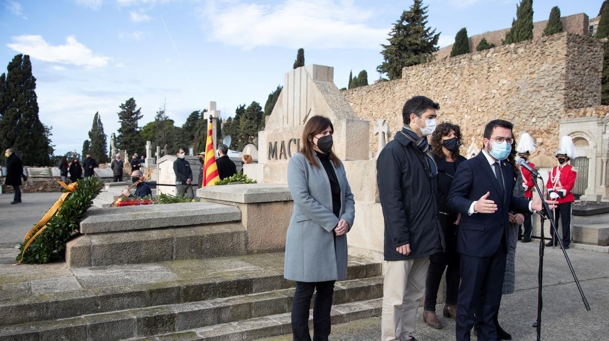 Pere Aragonès, tras la ofrenda del Govern