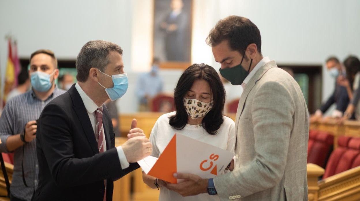 Los tres concejales de Ciudadanos en Toledo4