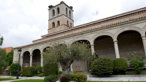 Iglesia de Manzanares El Real.