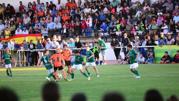 Villaseca ha recuperado el esplendor de su torneo de fútbol para benjamines