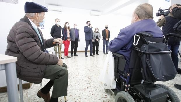 Alicante estrena el Centro de Mayores de Plaza América con climatización especial contra el coronavirus