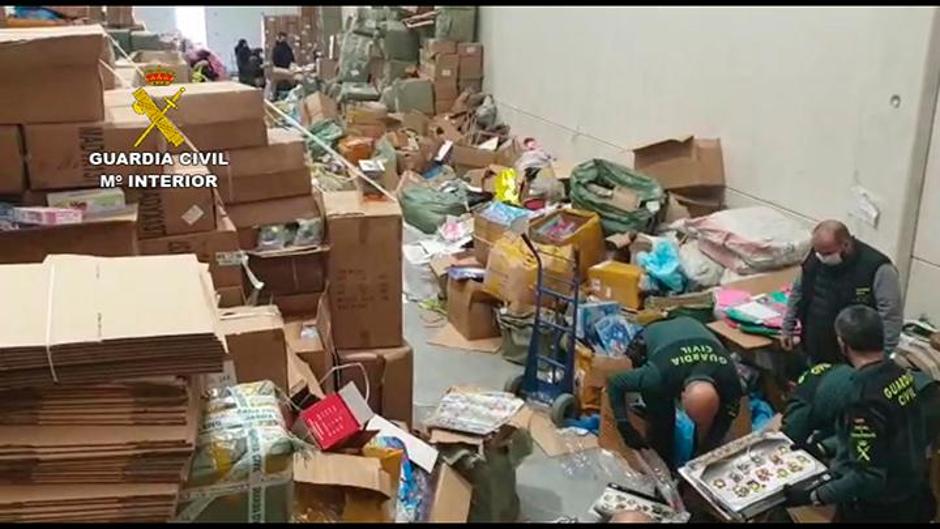 Intervienen más de 145.000 juguetes falsificados o peligrosos para la salud en Madrid