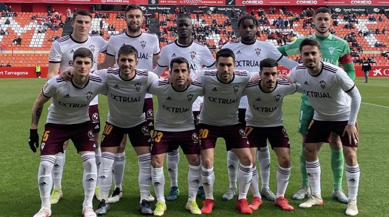 Once inicial de los manchegos contra el Nástic