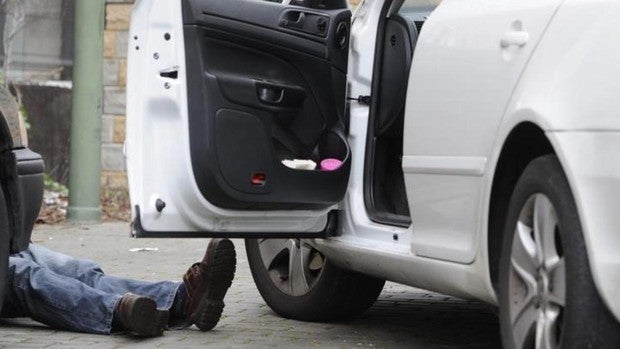 Detenido un delincuente que acuchilló a un taxista y luego se paseó en calzoncillos por la calle