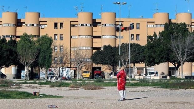 La juez envía a prisión a dos detenidas por encubrir al acusado de asesinar a su expareja en Elche