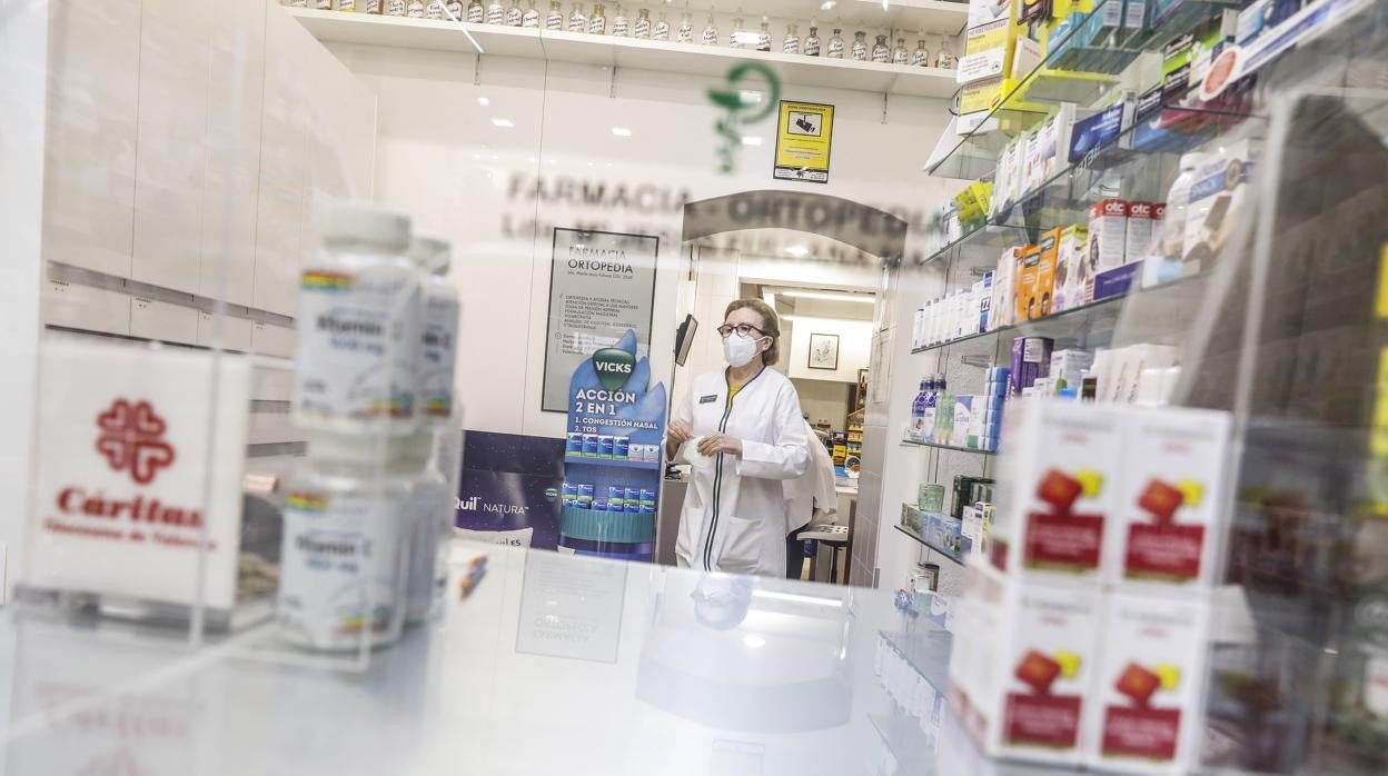 Imagen de archivo de una farmacia en Valencia