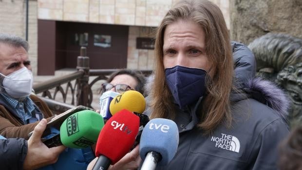 Podemos abona la teoría de «una gran coalición» entre PP y PSOE