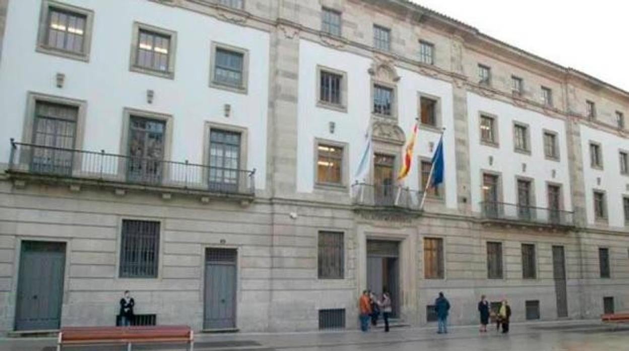 Exterior de la Audiencia Provincial de Pontevedra