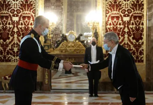 El Rey Felipe VI recibe las Cartas Credenciales del embajador del Gran Ducado de Luxemburgo Christian Marck Biever
