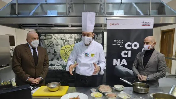 La Escuela de Cocina promociona los productos de Tierra de Sabor con 10  recetas en vídeo