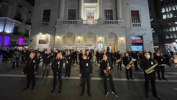 Los sindicatos convocan la primera huelga en la historia de la Banda Municipal de Valencia