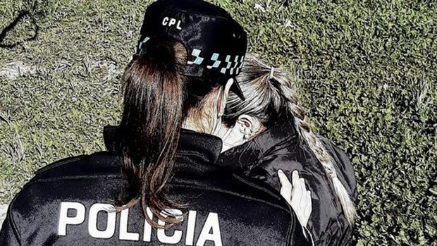 Un joven de 21 años, detenido en Toledo por agredir a su expareja porque quería ver el contenido de su teléfono móvil