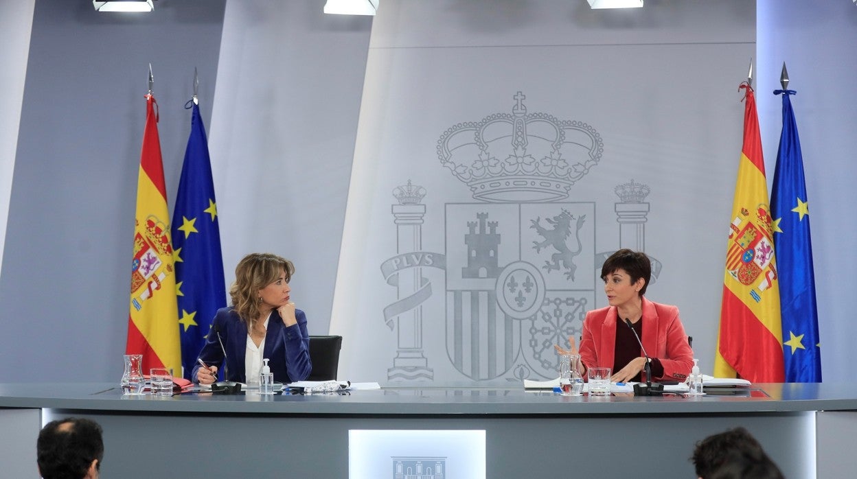 Rueda de prensa celebrada ayer en La Moncloa, a la que sí pudieron asistir todos los medios