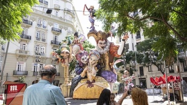 Imagen de archivo de un monumento fallero en Valencia