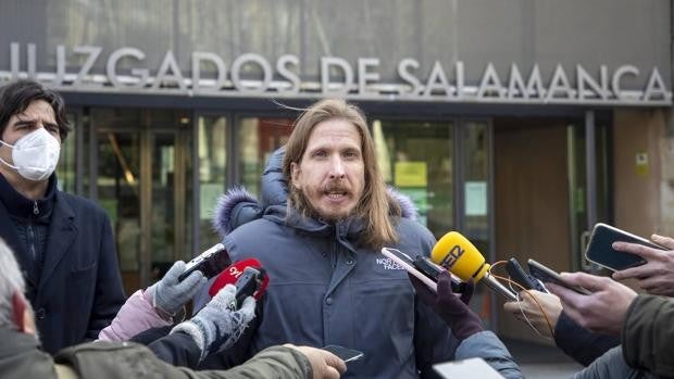 Pablo Fernández pide al Gobierno que «mida muy bien sus pasos» porque «España es el país del no a la guerra»