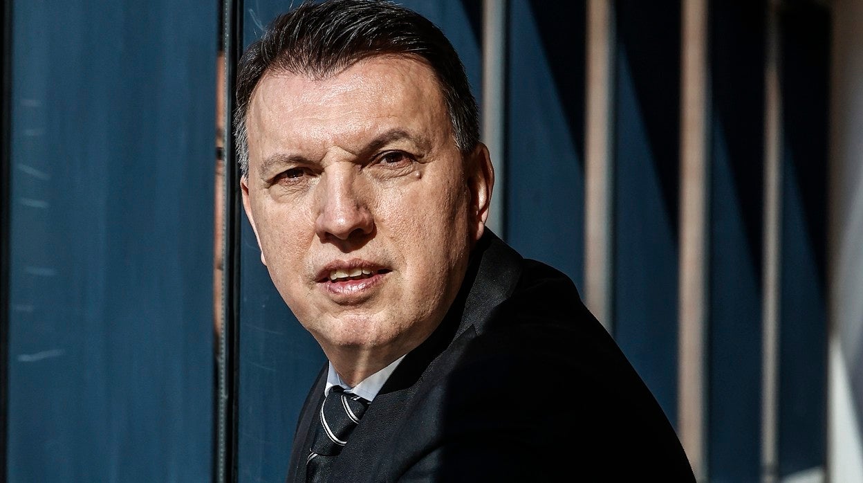 Joaquim Bosch: «Es inadmisible que un juez que ha sido político dicte  sentencias que afecten a un partido»