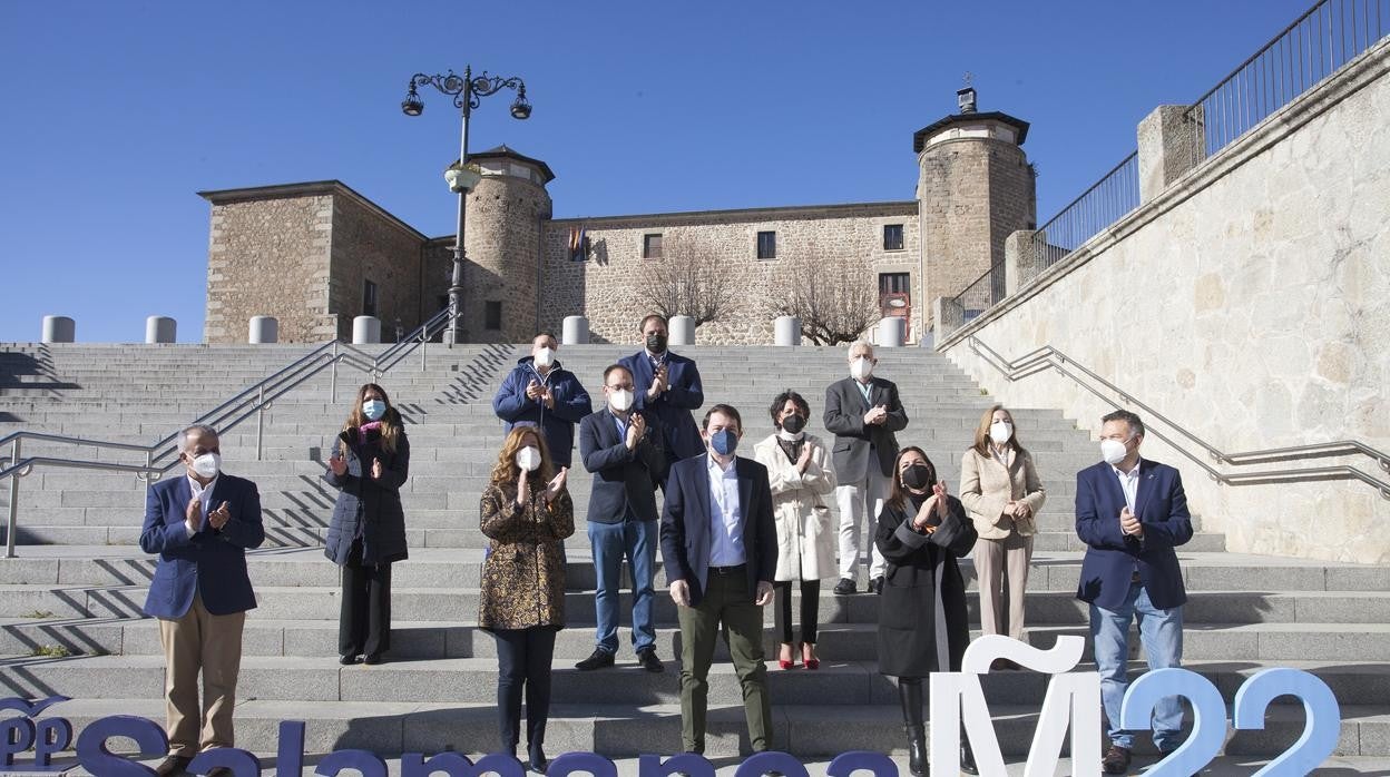 Mañueco, con los candidatos de Salamanca, durante su presentación en Béjar