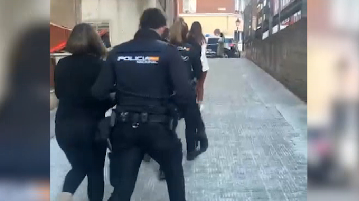 Nuevo golpe al clan de las Top Models, la banda del Este que arrasa con sus robos en domicilios