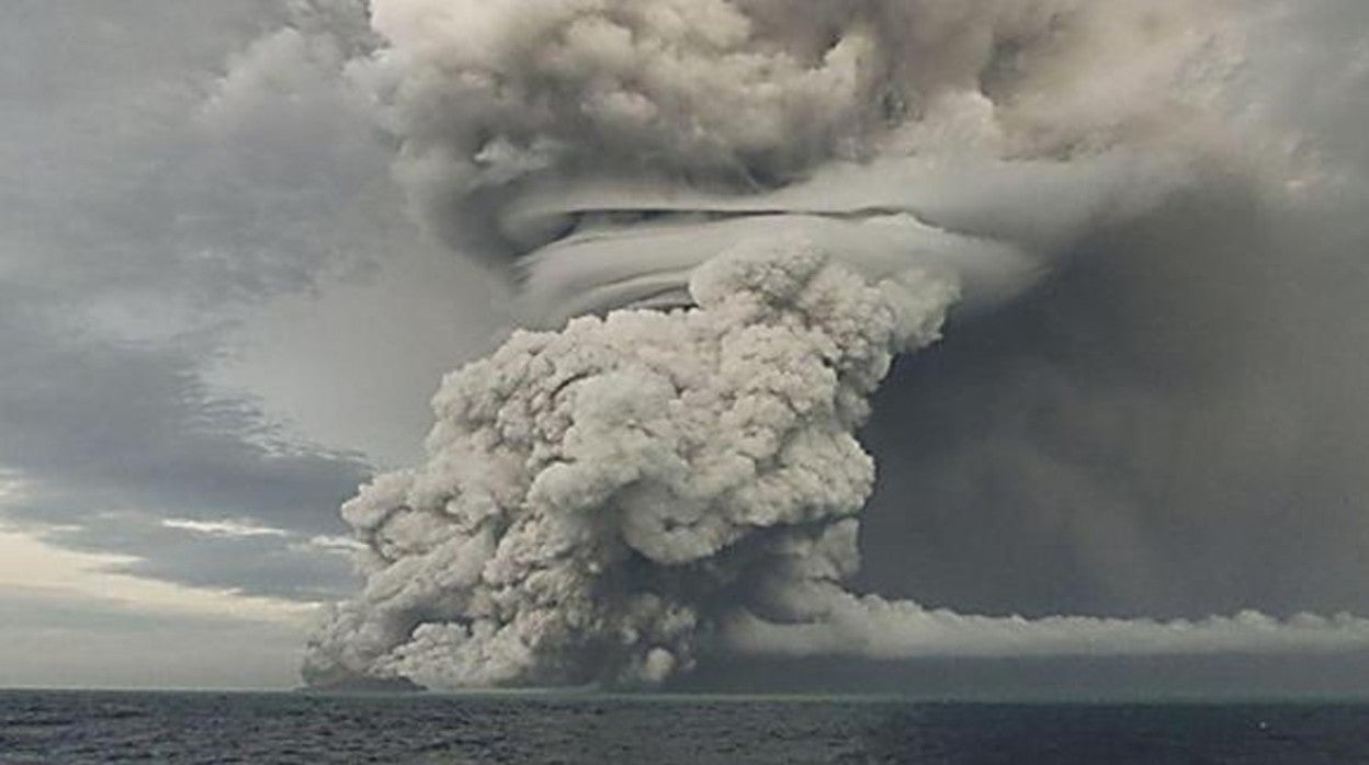 Erupción del volcán Hunga Tonga Hunga Ha'apai