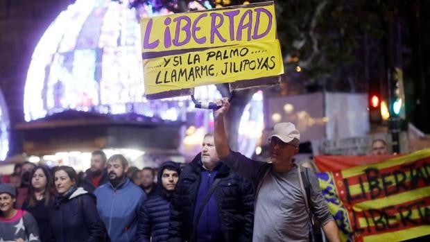 Convocan una protesta en Valencia contra el pasaporte covid y la vacunación del coronavirus en los colegios