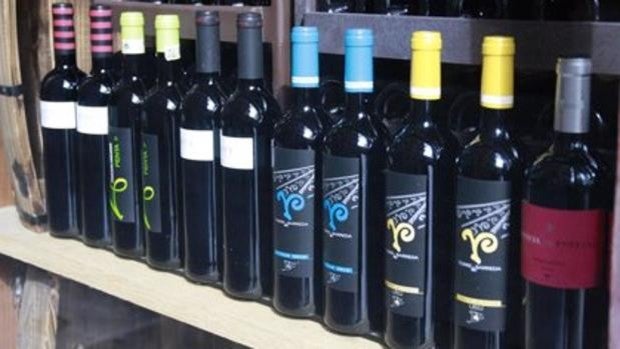 El vino «cancerígeno» y la lavanda «química» de la UE ponen en pie al campo de Castilla-La Mancha