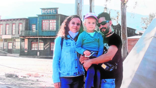 Una familia rota por un atropello mortal: «Lo pusieron en libertad mientras veía el humo de incinerar a mi pequeña»
