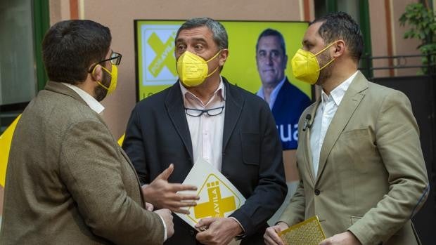 Por Ávila presenta un programa «real, necesario y ambicioso» para la provincia