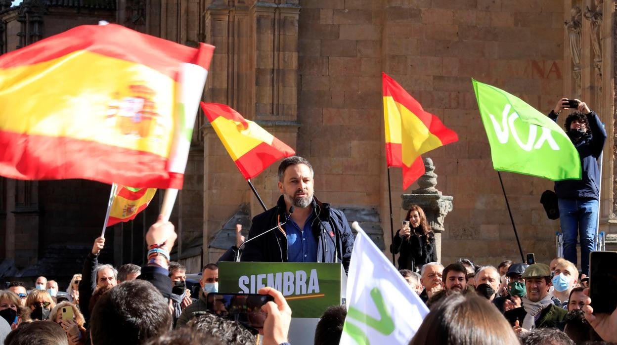 Guillermo Garabito: A qué huele el populismo