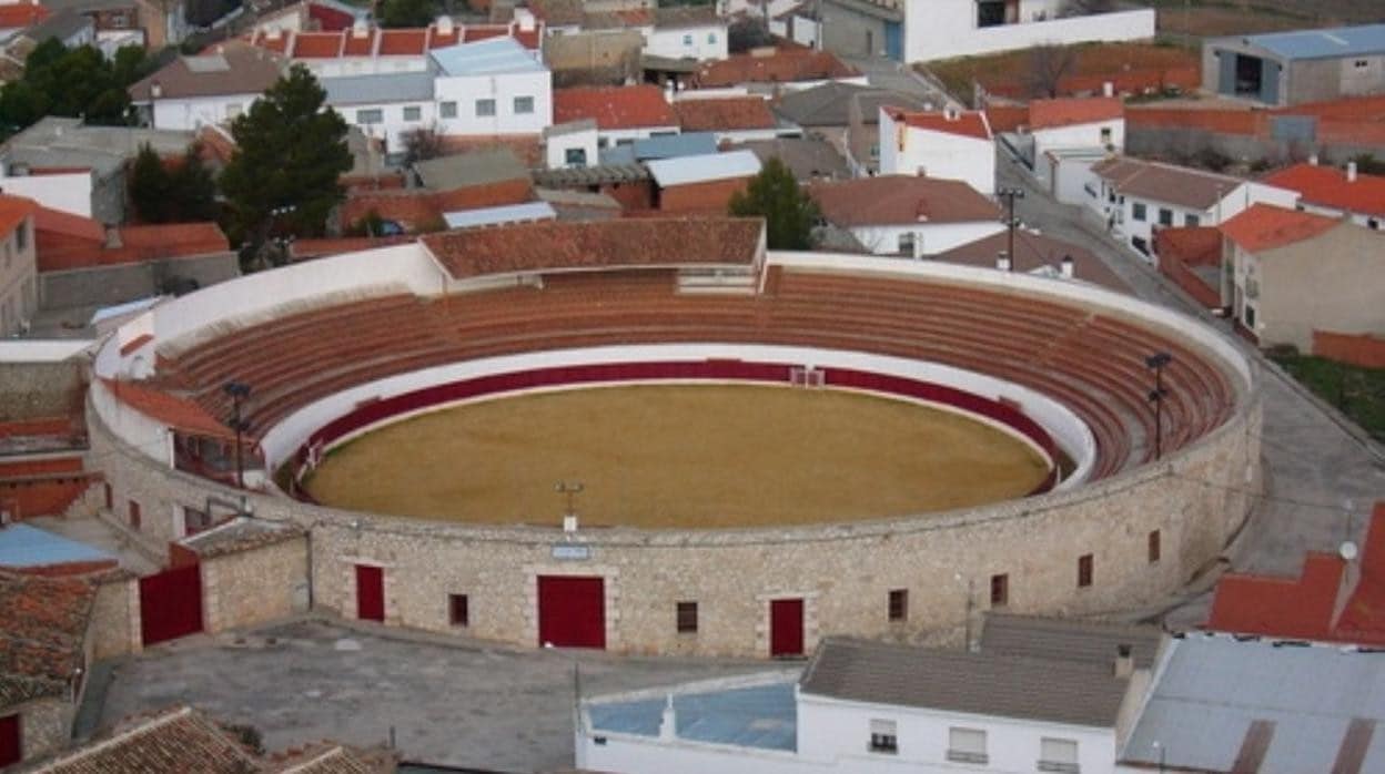 El Ayuntamiento invertirá lo recaudado en reformar la plaza de toros, sobre todo, los tendidos