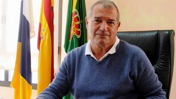 Un alcalde de Fuerteventura condenado a 11 años de inhabilitación por dar contratos 'a dedo'