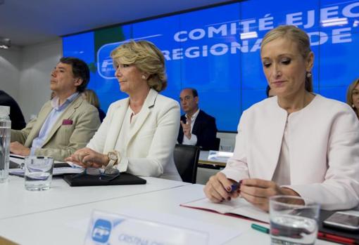 Esperanza Aguirre, Ignacio González y Cristina Cifuentes presiden el Comité Ejecutivo Regional del Partido Popular de Madrid, en 2015