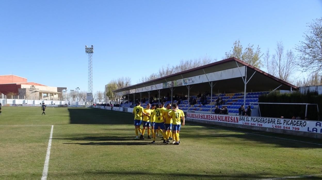 La Solana goleó por 4-1 al Criptanense y le saca ocho puntos al Pedroñeras y once al Manzanares