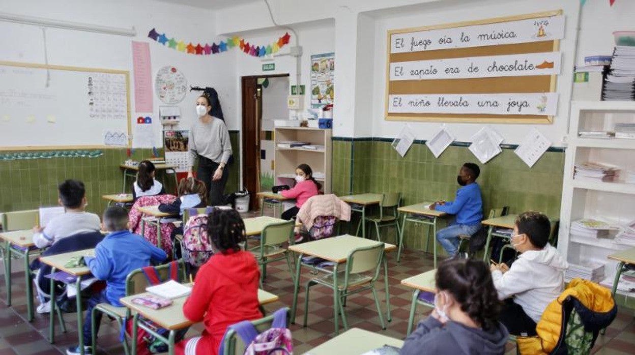 Alumnos de primaria durante una clase, en una imagen de archivo