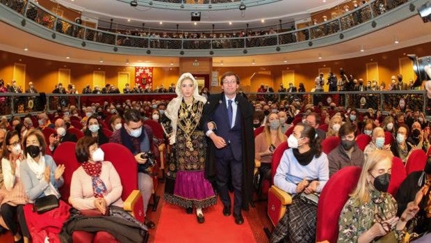 Almeida da lustre al Carnaval del Toro: «Solo existe uno que sea único con mayúsculas»