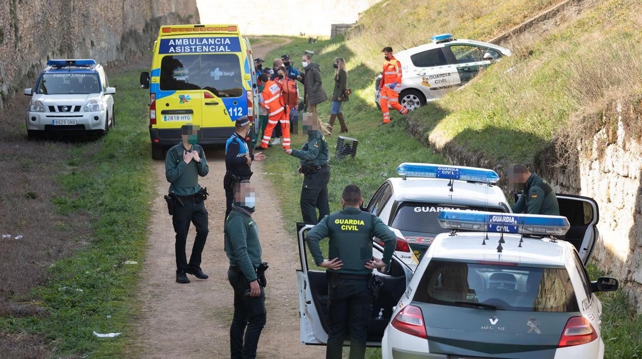 Aparece el cadáver de un hombre en el foso de la muralla de Ciudad Rodrigo (Salamanca)