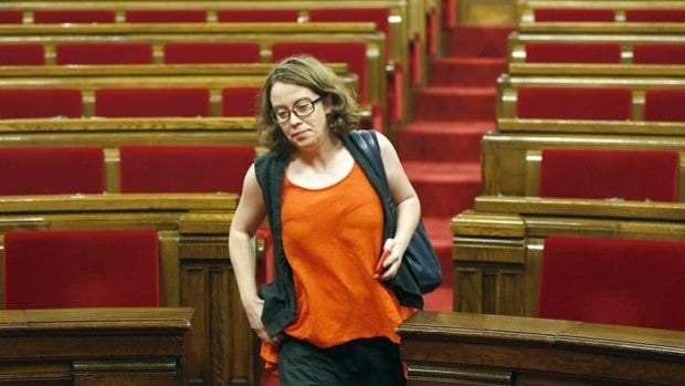 El Supremo anula el juicio a la diputada Eulalia Reguant por un defecto en la tramitación de la causa