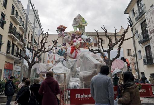 Falla de la plaza del Pilar