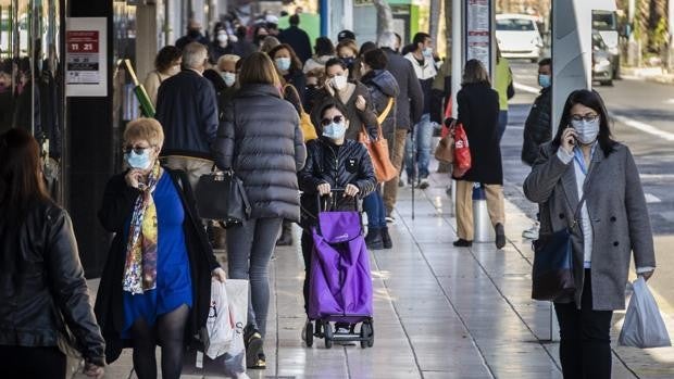 Mascarilla en interiores en la Comunidad Valenciana: dónde ya no es obligatoria y quiénes están exentos