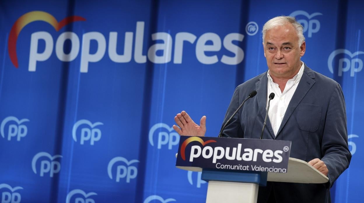 Imagen del presidente del Comité Organizador del Congreso Extraordinario Nacional del PP, Esteban González Pons