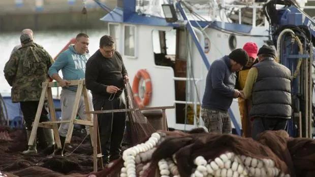 Los precios de la energía empiezan a parar la pesca y la industria gallega