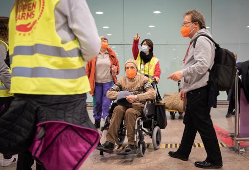 Imágenes de la llegada del grupo de refugiados a Barcelona