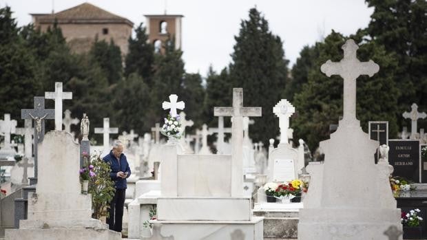 Récord de testamentos en Castilla y León ante la «incertidumbre» creada por la pandemia