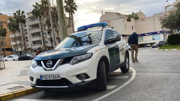 Detienen a tres personas en Chiva por una pelea tumultuaria en la que azuzaron a un pitbull